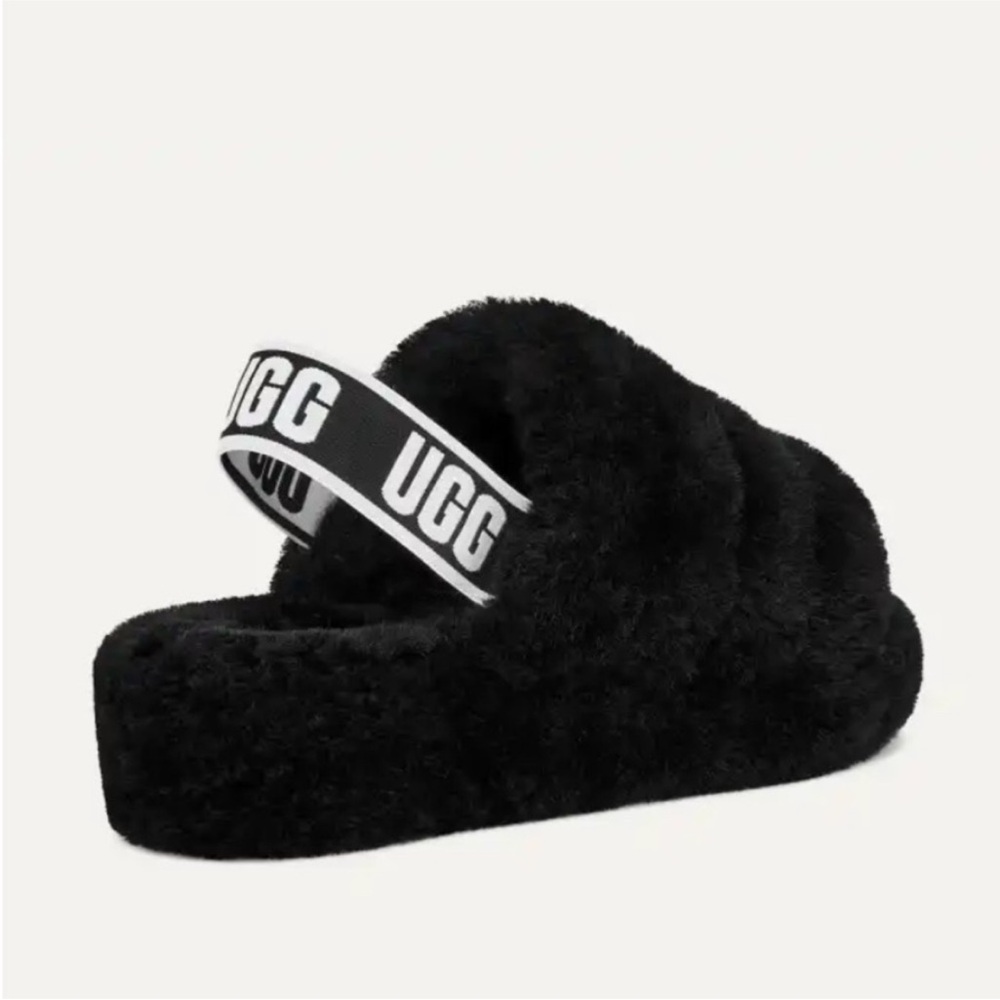 Ugg Cozy Plush Slippers - Picture 2 of 6